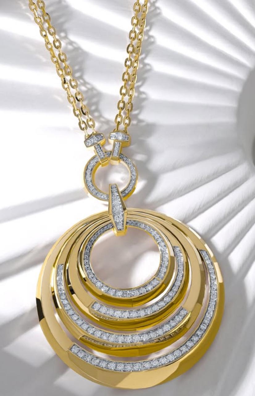 Rosa necklaces & pendants